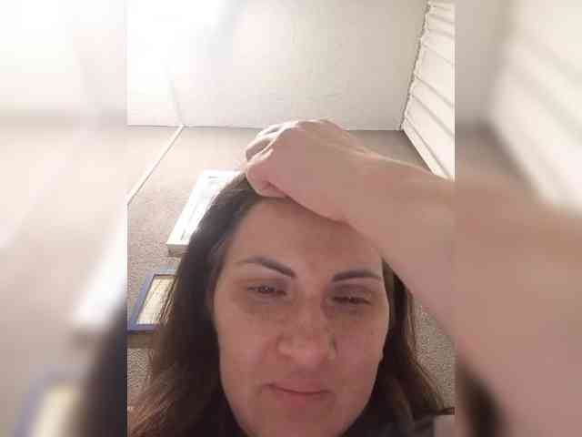 SonyaManya webcam