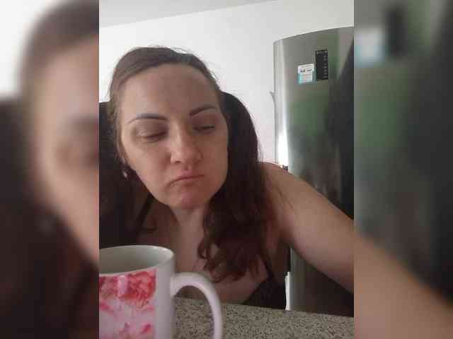 SonyaManya webcam