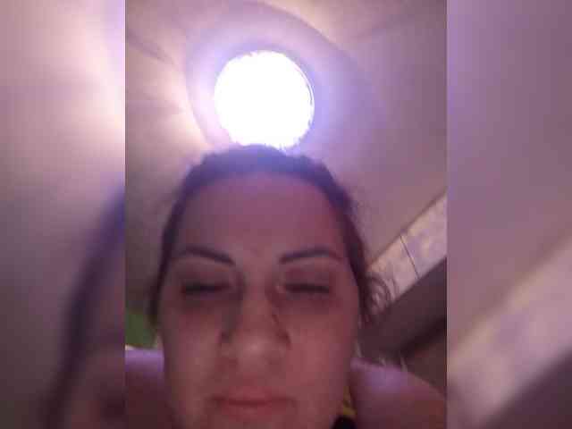 SonyaManya webcam