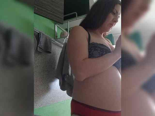 SonyaManya webcam