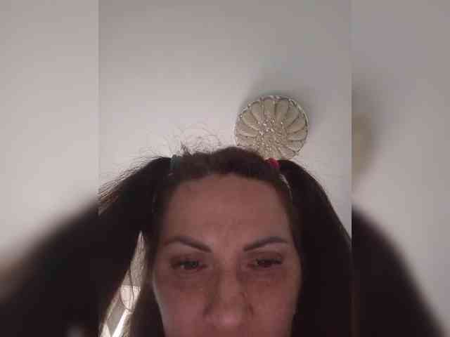 SonyaManya webcam