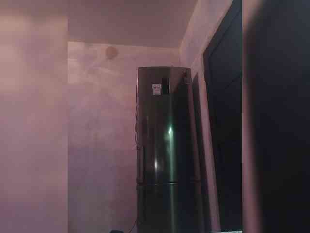 SonyaManya webcam