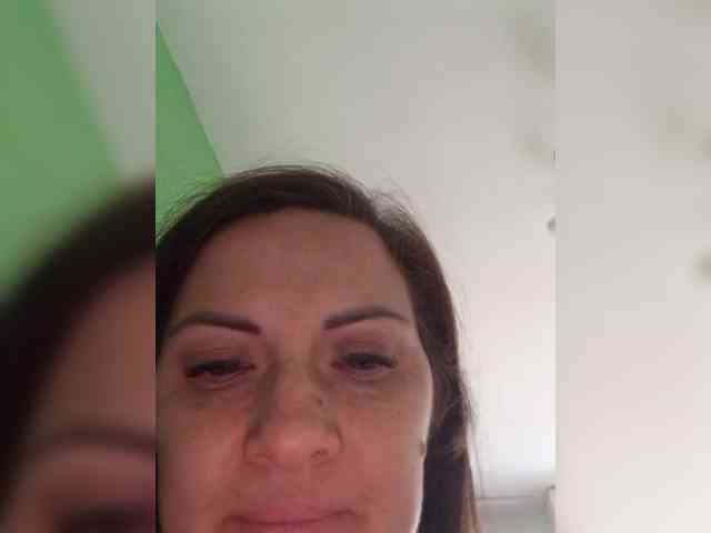 SonyaManya webcam