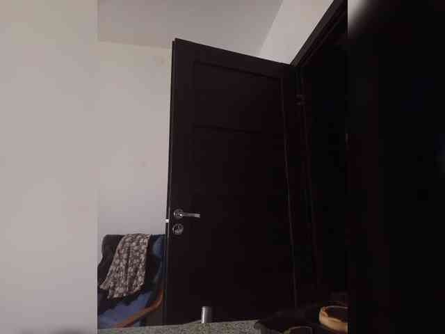 SonyaManya webcam