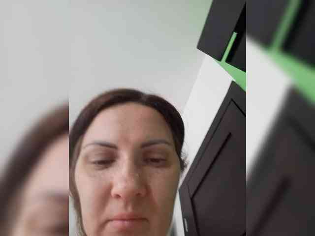 SonyaManya webcam