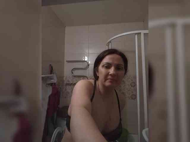 SonyaManya webcam