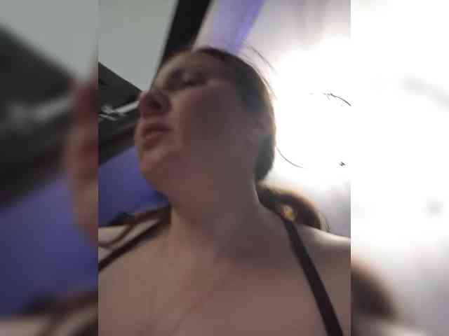 SonyaManya webcam