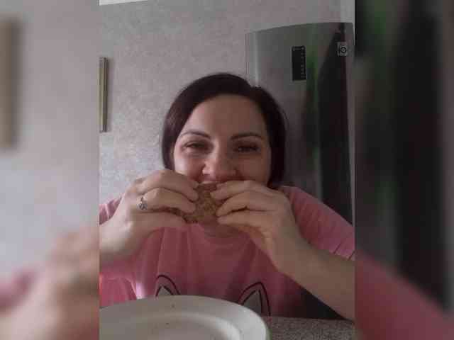 SonyaManya Live Webcam on BongaCams