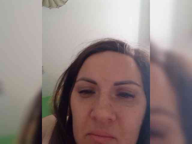 SonyaManya webcam