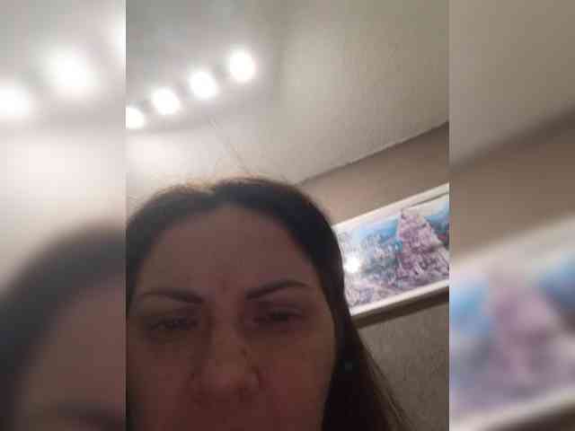 SonyaManya webcam