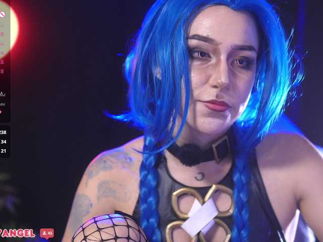 Bella-francoo's BongaCams show and profile