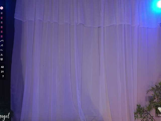 Bella-francoo's BongaCams show and profile