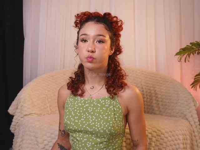 Bella-francoo webcam
