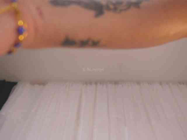 Bella-francoo webcam