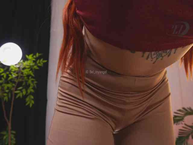 Bella-francoo webcam