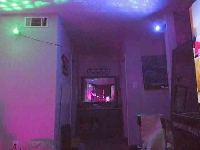 Yiauana Live Webcam on BongaCams