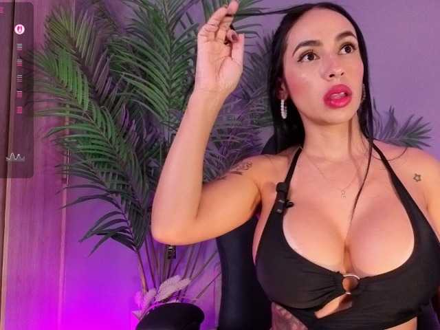  alina-cruz chat room