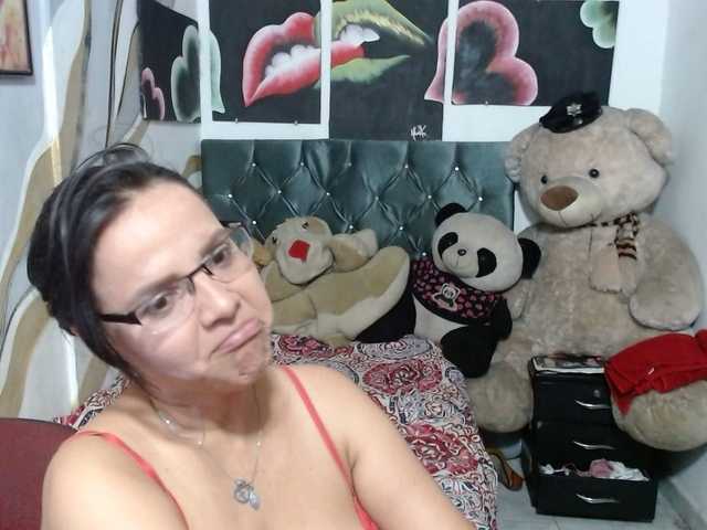 Manazahot99's BongaCams show and profile