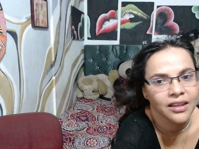 Manazahot99's BongaCams show and profile