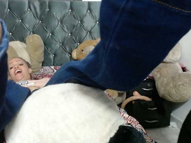 Manazahot99's BongaCams show and profile