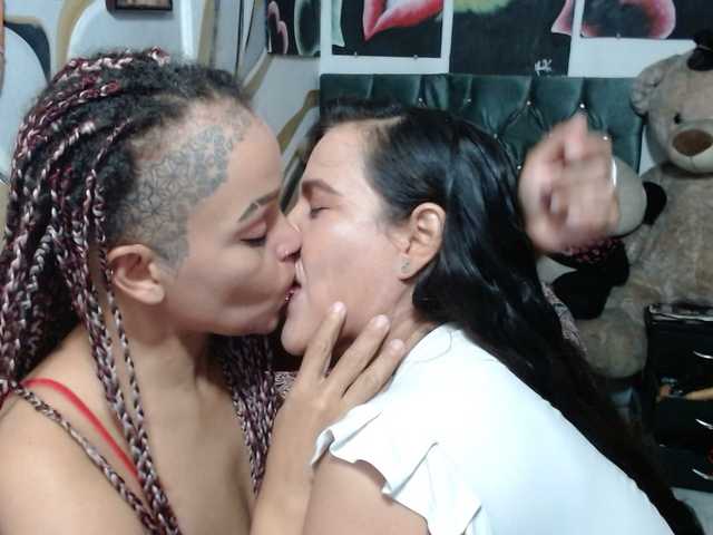 Manazahot99's BongaCams show and profile