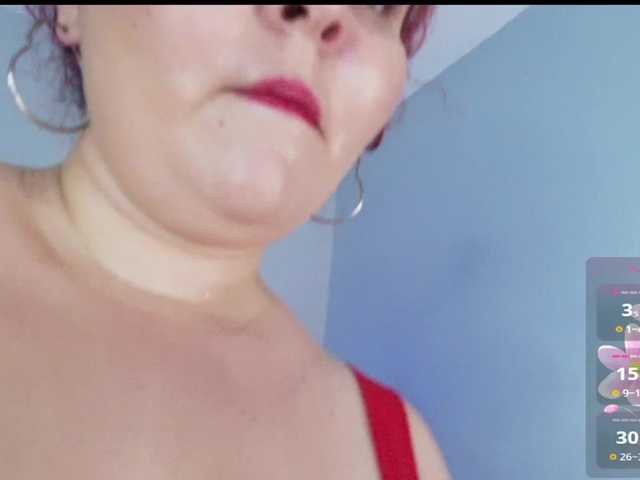 giordanapinoo's BongaCams show and profile