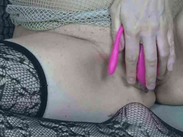 AngelCumsxxx webcam