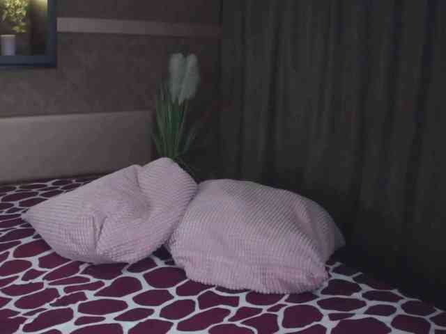 AngelCumsxxx webcam
