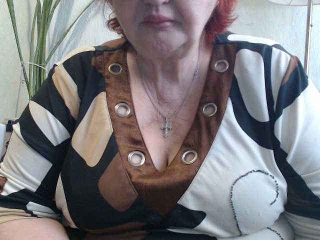 PeggySoft's BongaCams show and profile