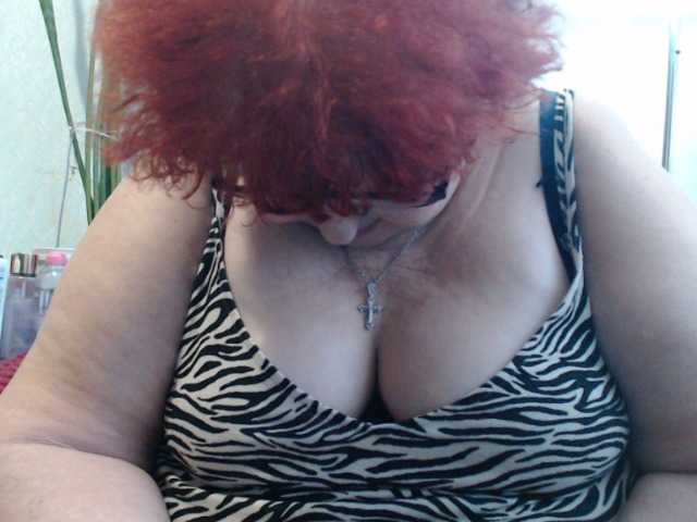 PeggySoft's BongaCams show and profile