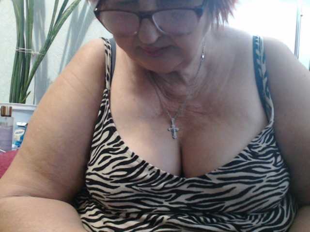 PeggySoft from BongaCams