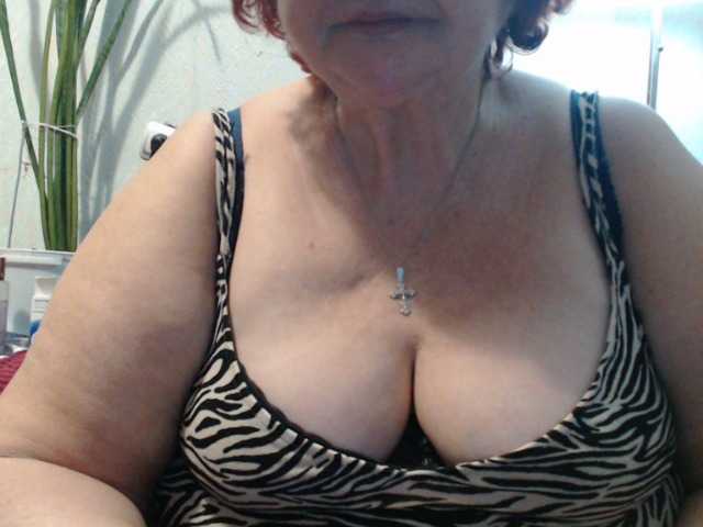 PeggySoft's BongaCams show and profile