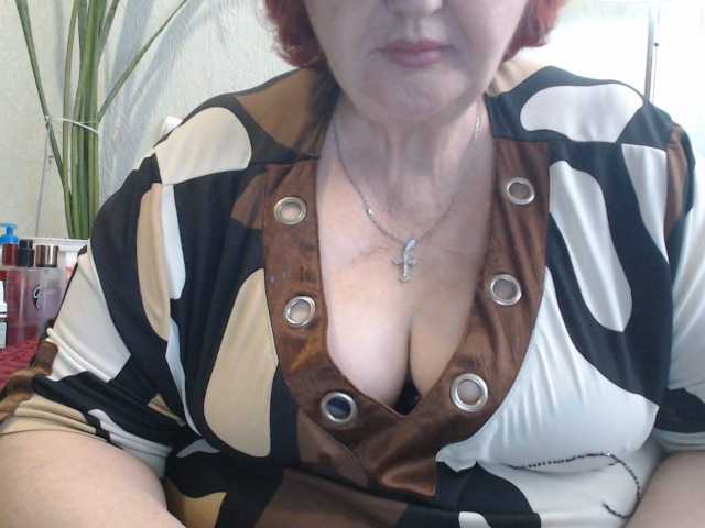 PeggySoft's BongaCams show and profile
