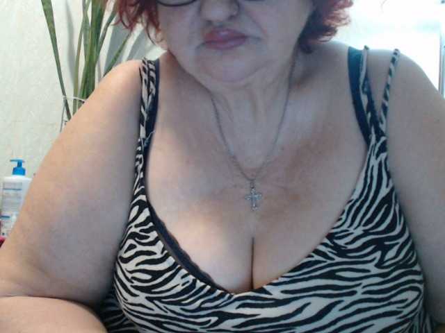 PeggySoft's BongaCams show and profile