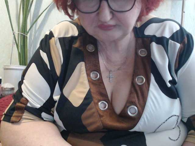 PeggySoft's BongaCams show and profile