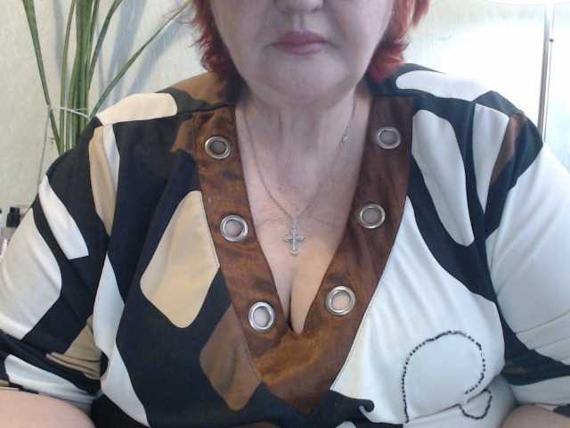 PeggySoft's BongaCams show and profile