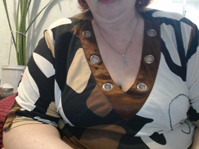 PeggySoft's BongaCams show and profile