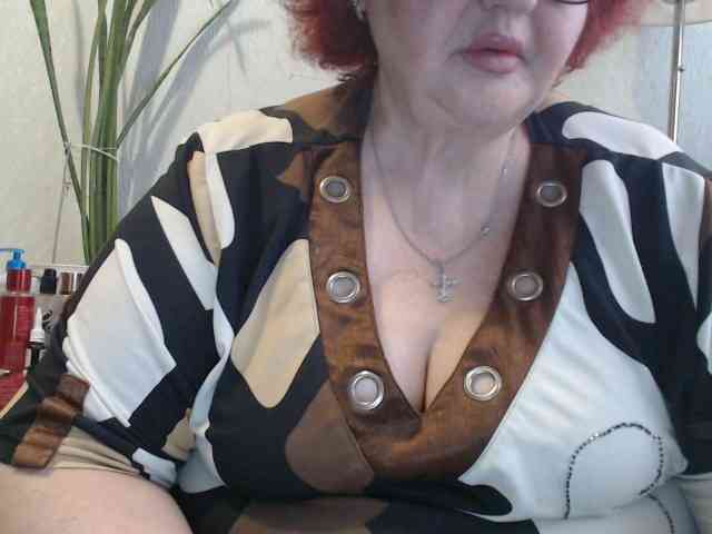 PeggySoft Live Webcam on BongaCams