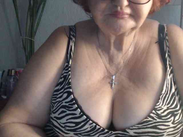 PeggySoft Live Webcam on BongaCams