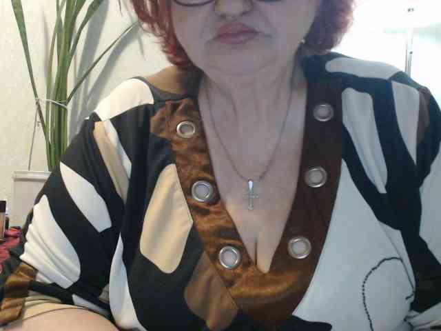 PeggySoft Live Webcam on BongaCams