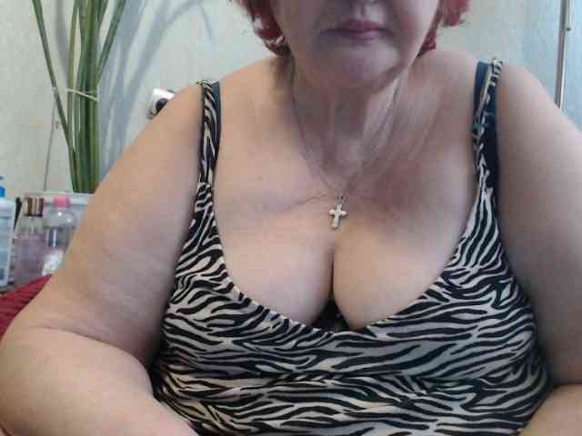 PeggySoft Live Webcam on BongaCams