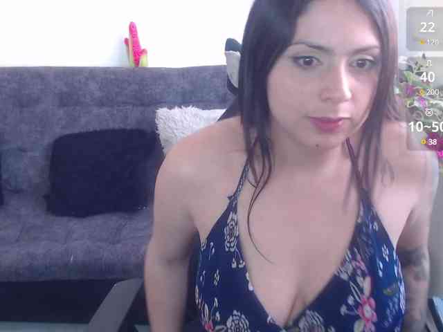 Nicolette-Vaderbilt webcam