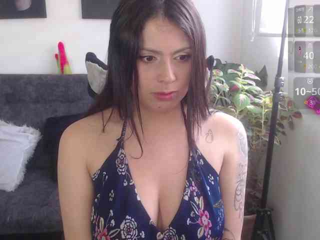 Nicolette-Vaderbilt webcam