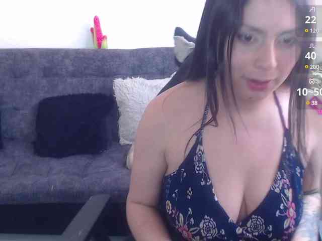 Nicolette-Vaderbilt webcam