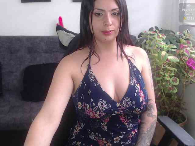 Nicolette-Vaderbilt webcam
