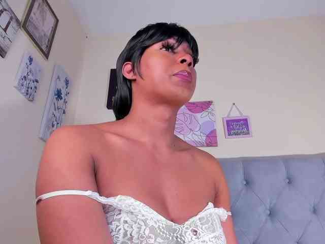 alyssa-desire Live Webcam on BongaCams