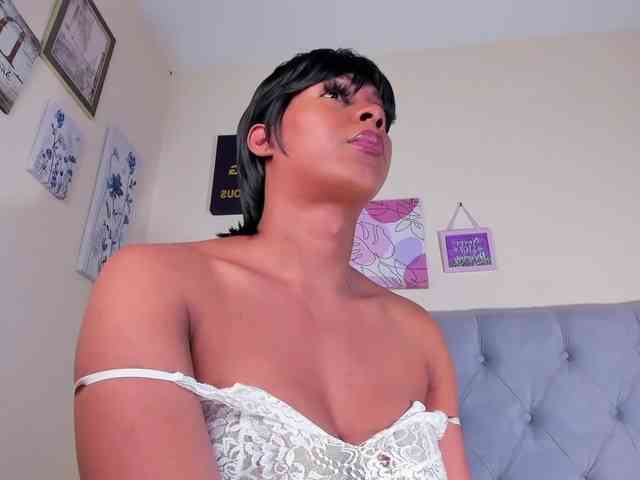 alyssa-desire Live Webcam on BongaCams