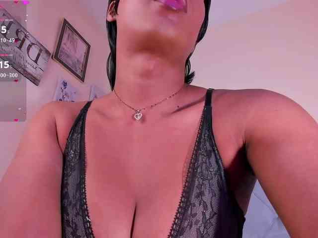 alyssa-desire Live Webcam on BongaCams