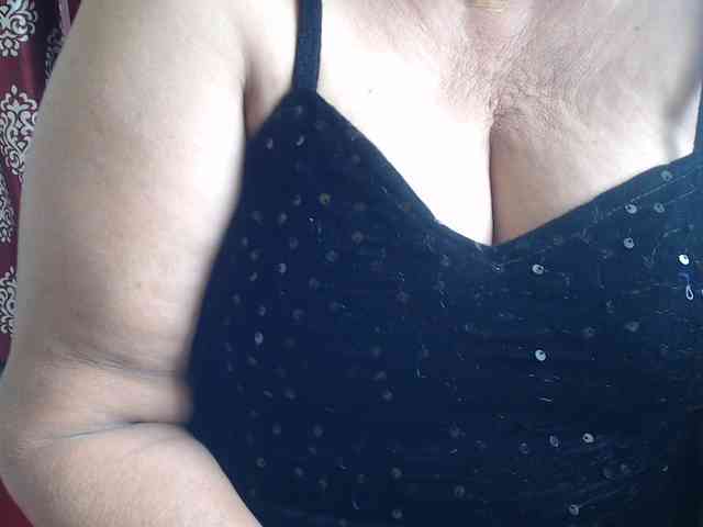 Group chat for 20 39 tokens, Full privates for 90 tokens, Privates for 30 5..., Big Mature Boobs Nude 8