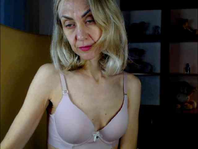 Tanya6547